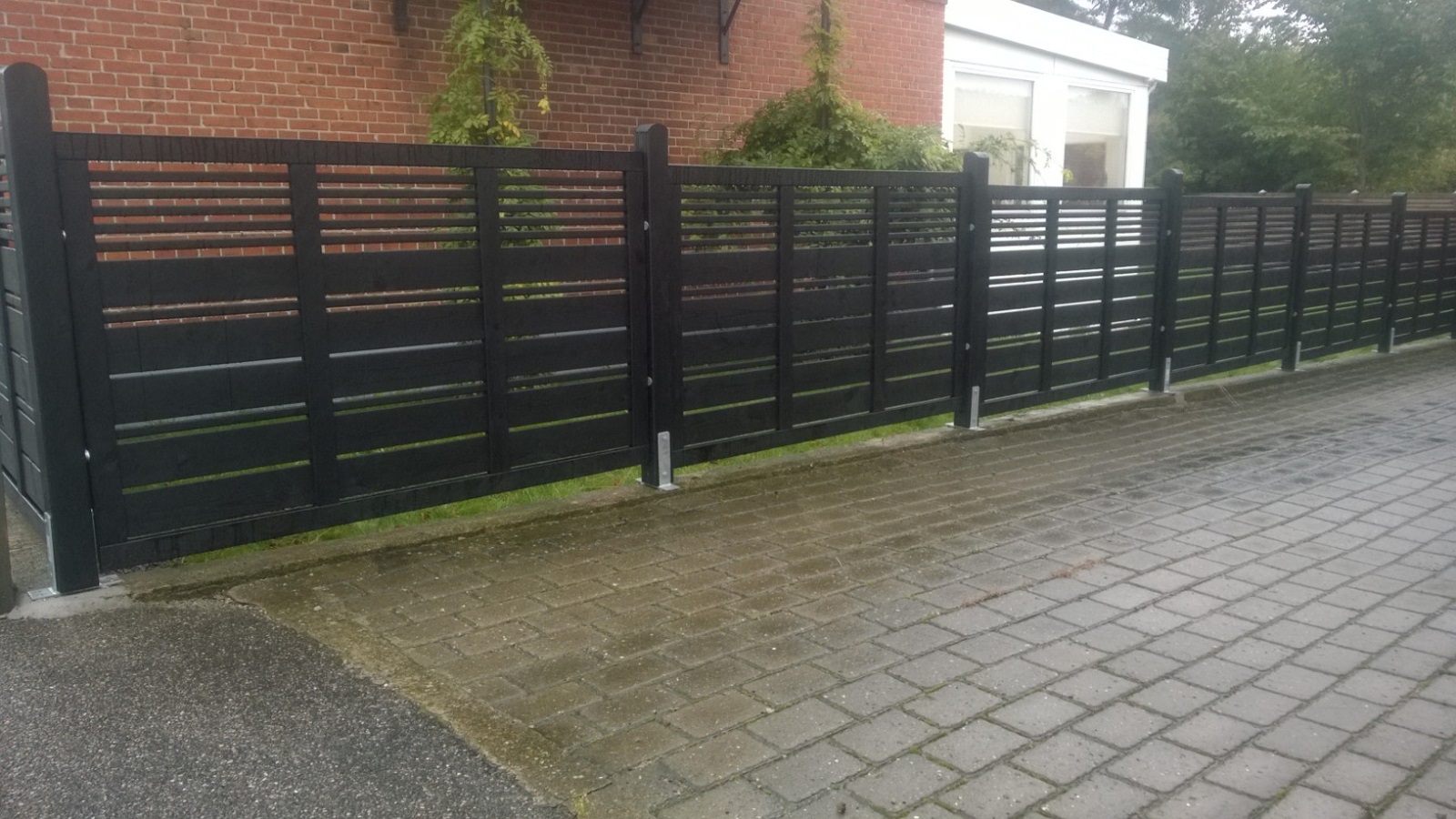Kan jeg genanvende gammel cementsokkel til hegn?