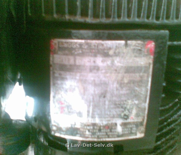 Briggs  Stratton model 23AFC...
