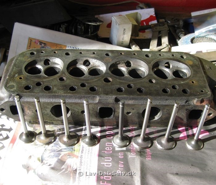 Morris Marina Part 3 - motorrenovering, fortsat.