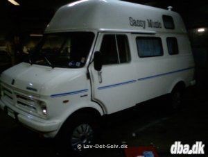 HJÆLP SØGES Bedford  CF 250...