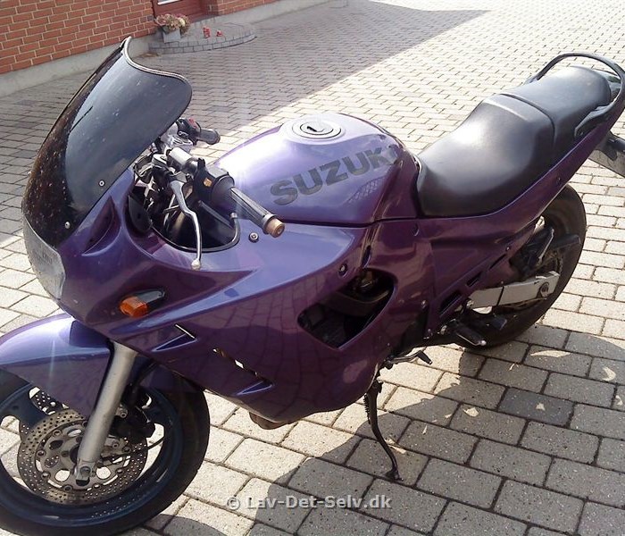 Fed suzuki til salg