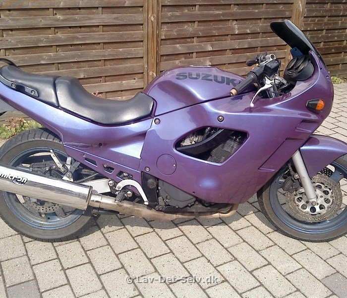 Fed suzuki til salg