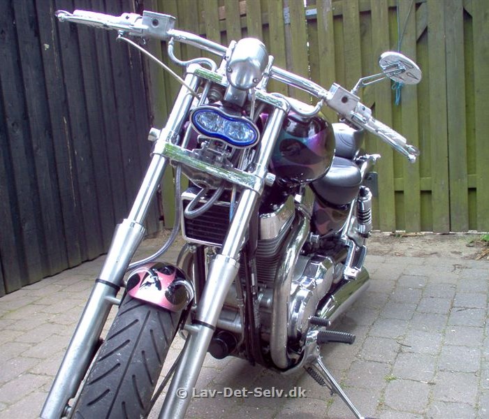 Intruder 1400