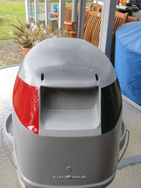 Renovering af låg til påhængsmotor