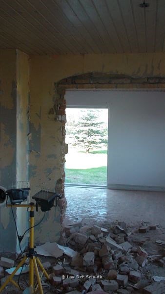 Begyndel af renovering af 3 stuer
