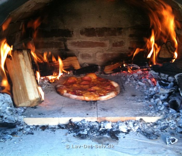 pizza stenovn