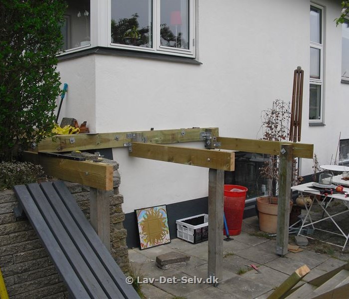 Ny træterrasse 22
