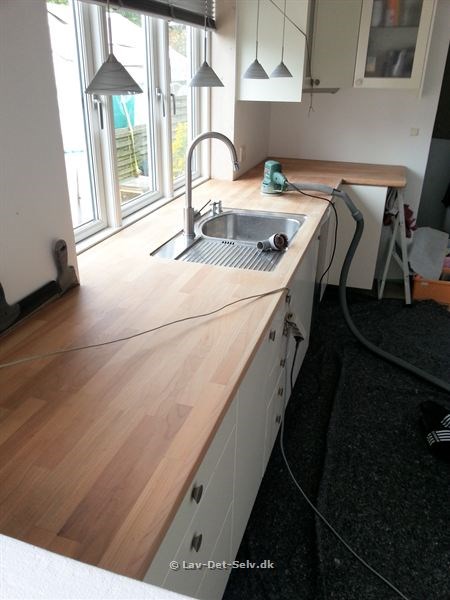 Oliering af køkkenbordplade 12