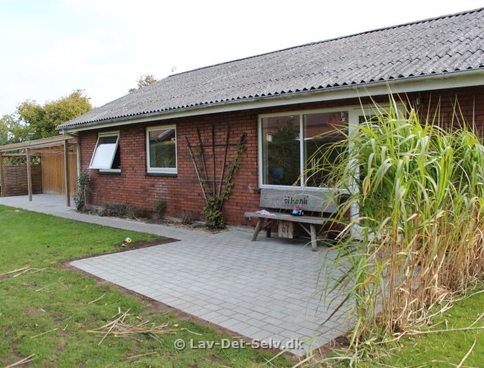Ny indkørsel
