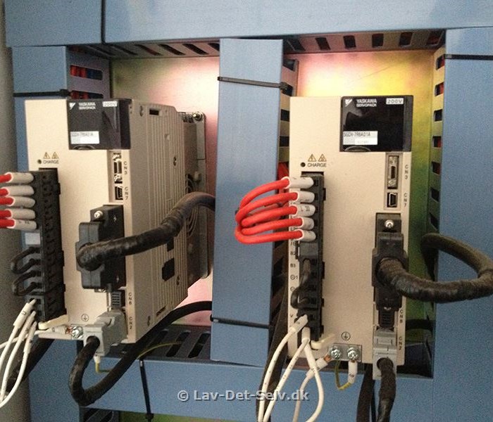 servo cnc router