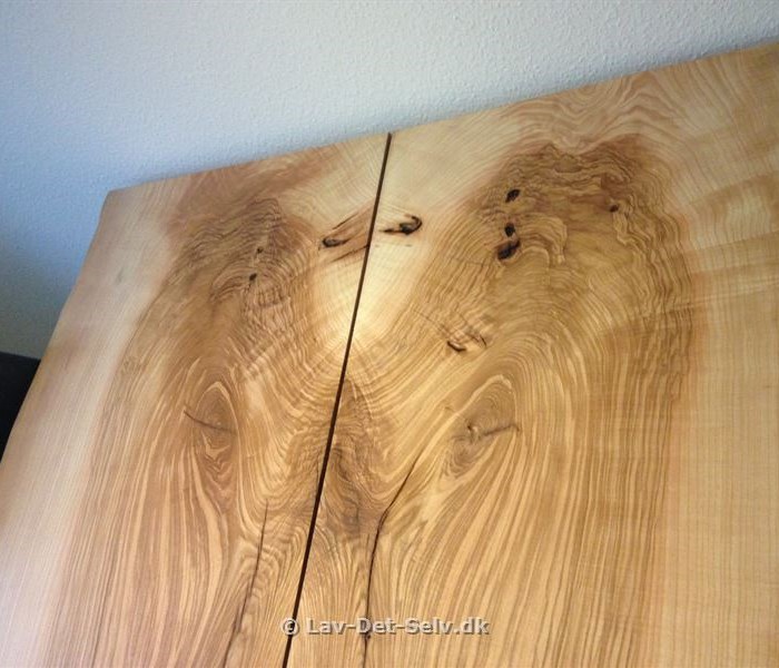 Hjemmelavet bord 50 cm planker