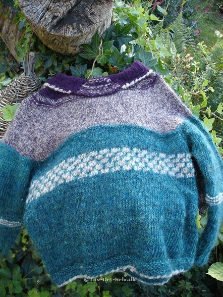 Hjemmespundet og hjemmestrikket sweater