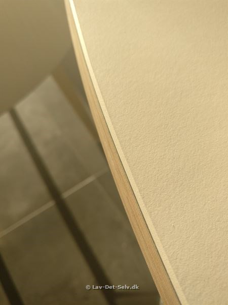Rundt spisebord
