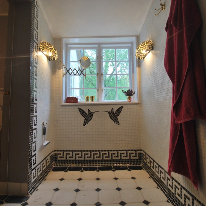 Badeværelse II