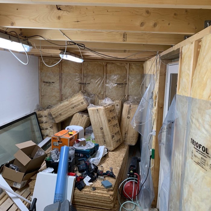 20m2 Isoleret skur på husgavl