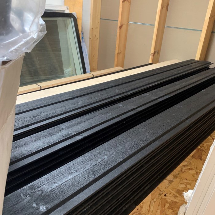 20m2 Isoleret skur på husgavl