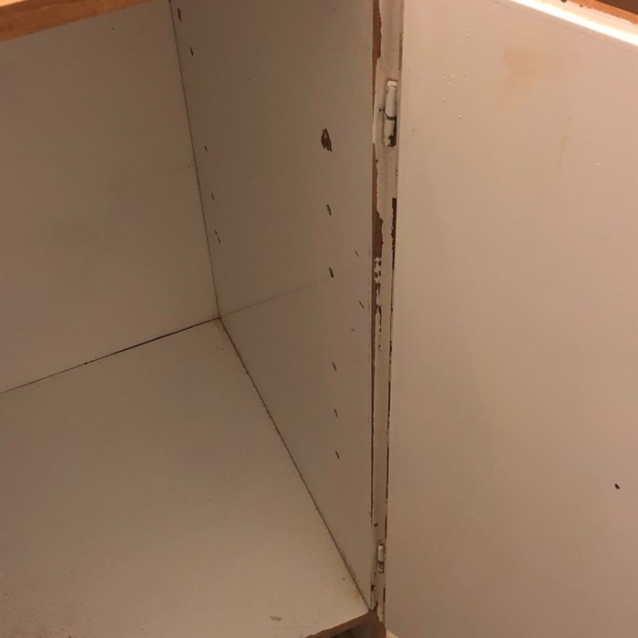 Istandsættelse  renovering af teak møbel