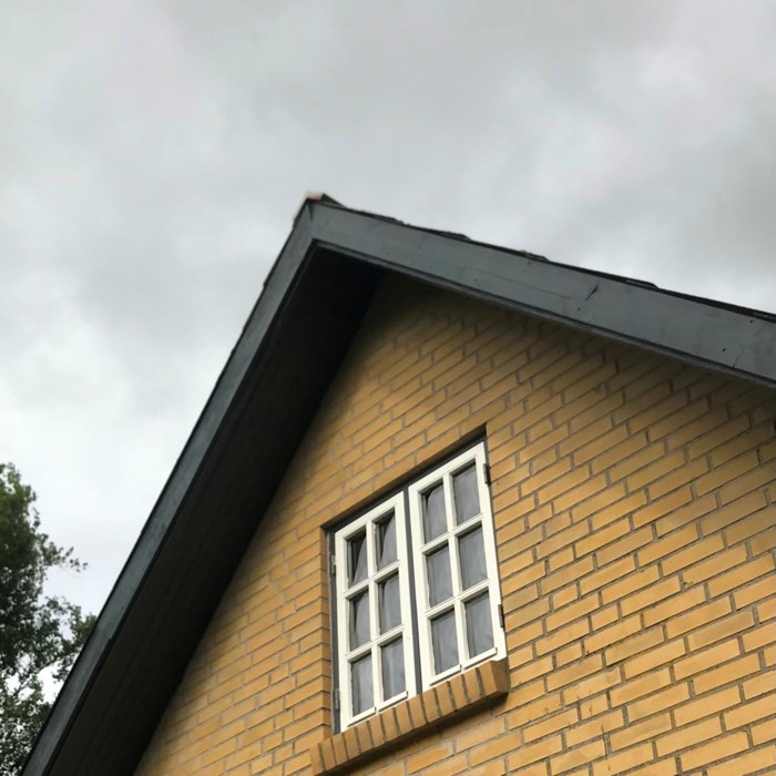 skifte glas og male gamle vinduer