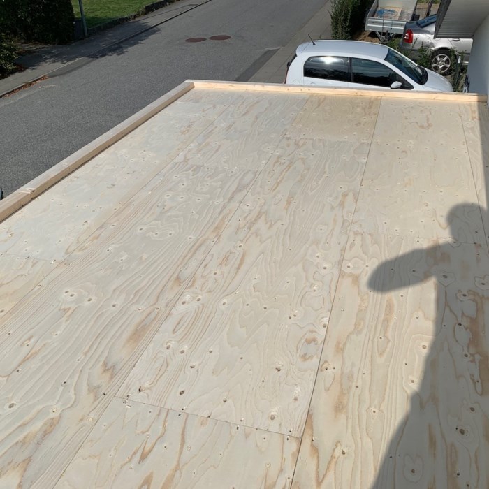 14m2 cykelskur på gavl af hus